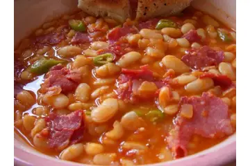 Sebzeli Kuru Fasulye Tarifi ve Malzemeleri